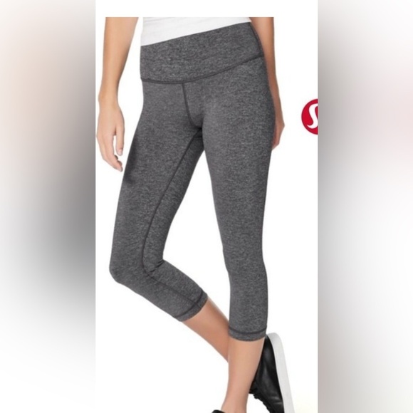 Lululemon Gray Aligned Capri Leggings - Picture 1 of 8